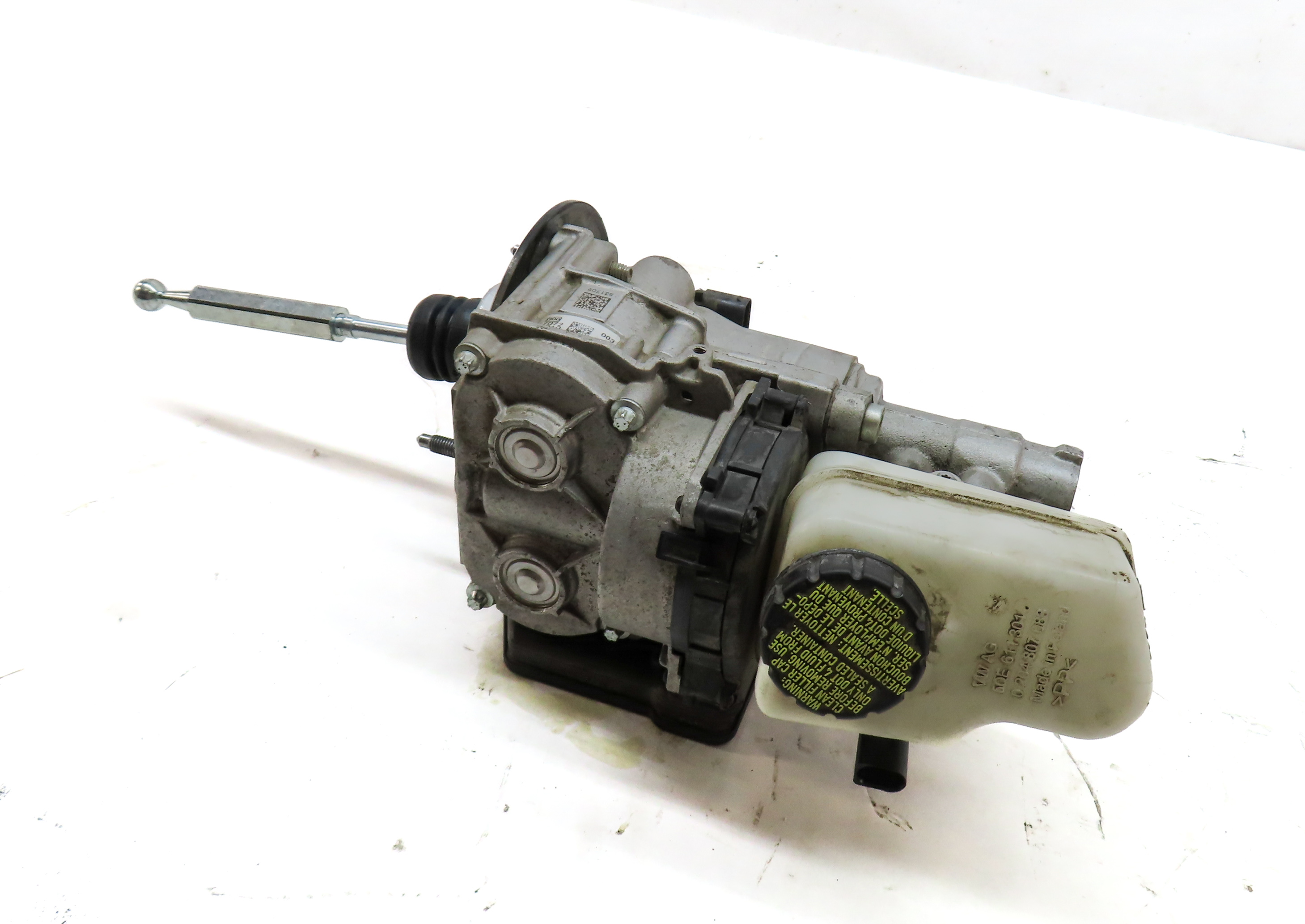 2016-2018 AUDI A3 E-TRON (8VF) HYBRID - POWER BRAKE BOOSTER w/ MASTER CYLINDER — exact item pictured
